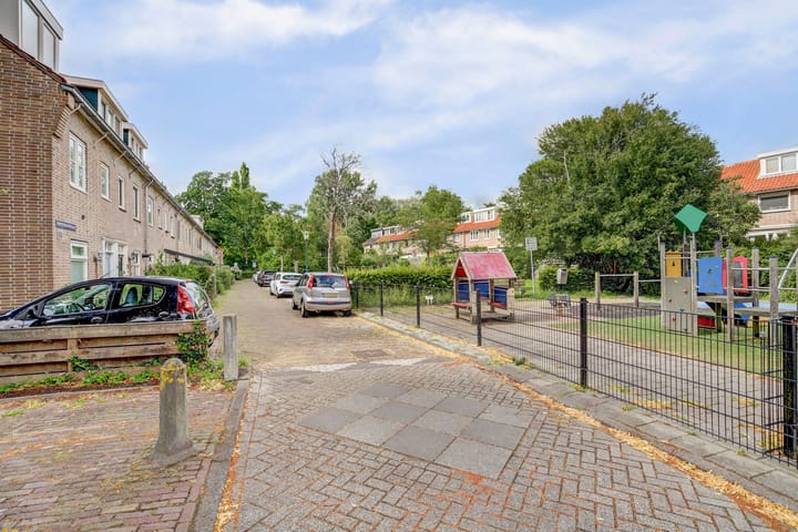 Foto 34 van Pinksterbloemstraat 16