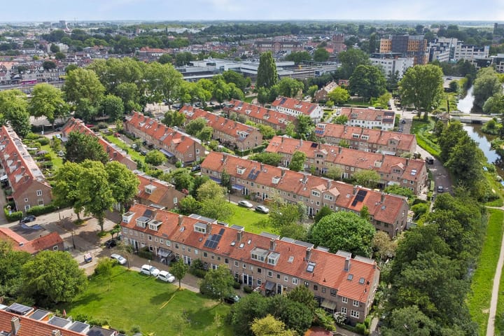 Foto 38 van Pinksterbloemstraat 16