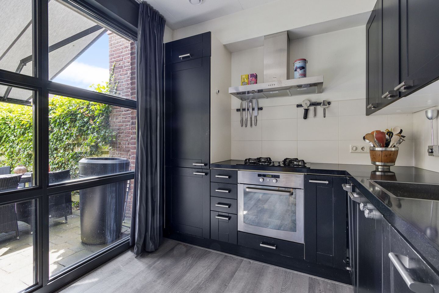 Foto 10 van Vuurvlinder 21