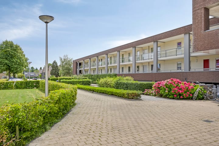 Foto 30 van P C Hooftstraat 29