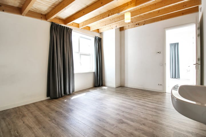 Foto 9 van Alexanderkade 17