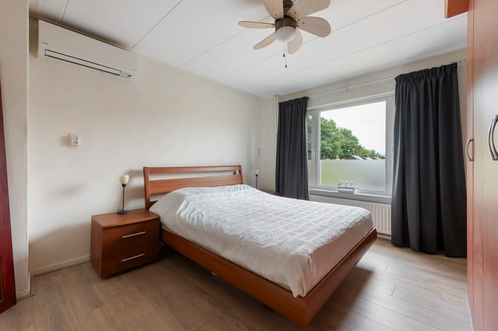 Foto 12 van Roggestraat 4