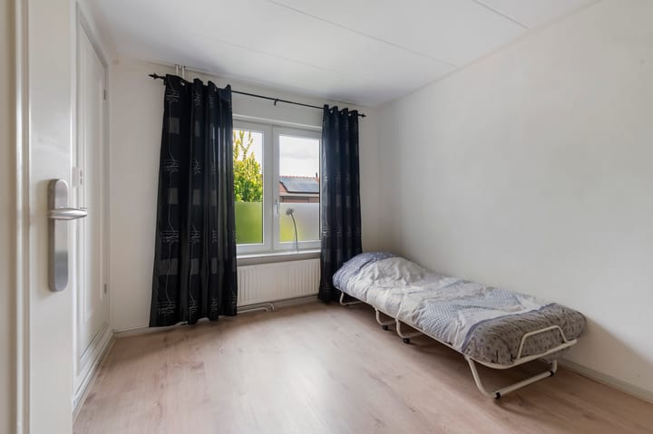 Foto 15 van Roggestraat 4