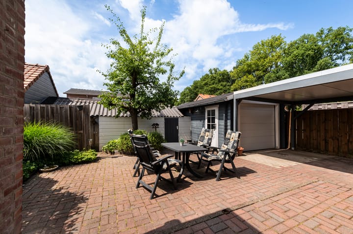 Foto 19 van Roggestraat 4