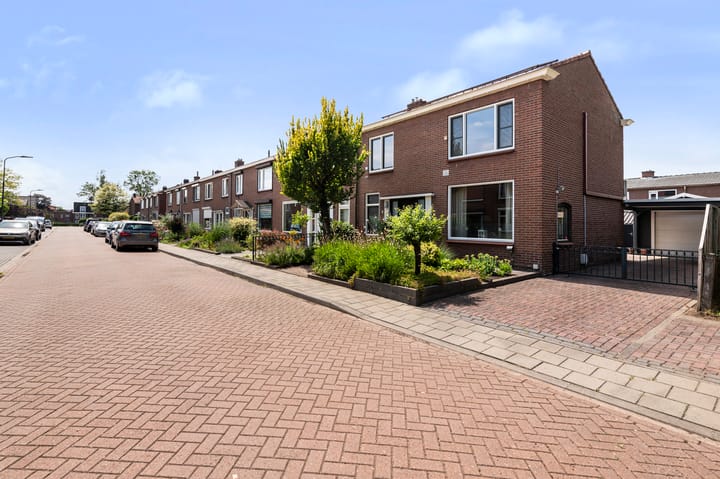 Foto 28 van Roggestraat 4