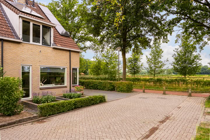 Foto 29 van Zevenblad 14