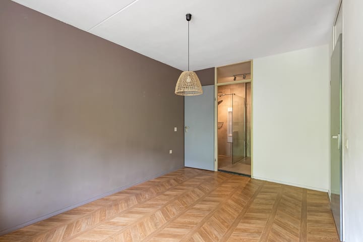 Foto 22 van Clematisstraat 7