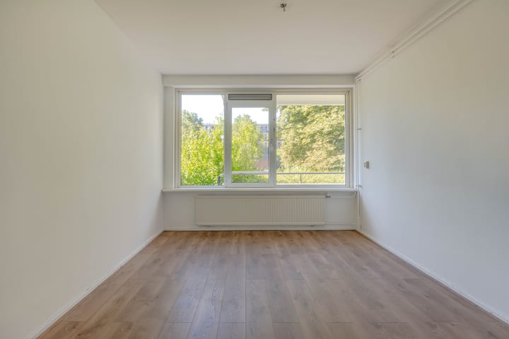 Photo 13 of Anthony Tijkenstraat 42