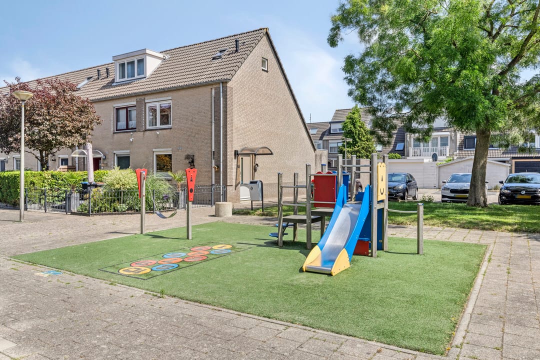 Photo 31 of Monteverdistraat 35