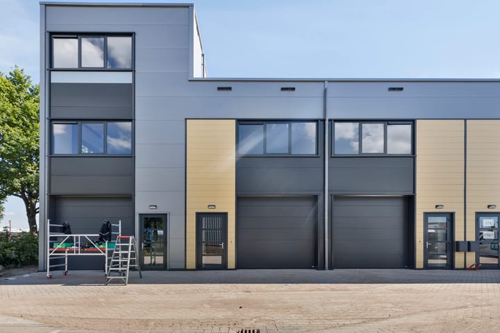 Van Wamelweg 6-r, Bergen op Zoom