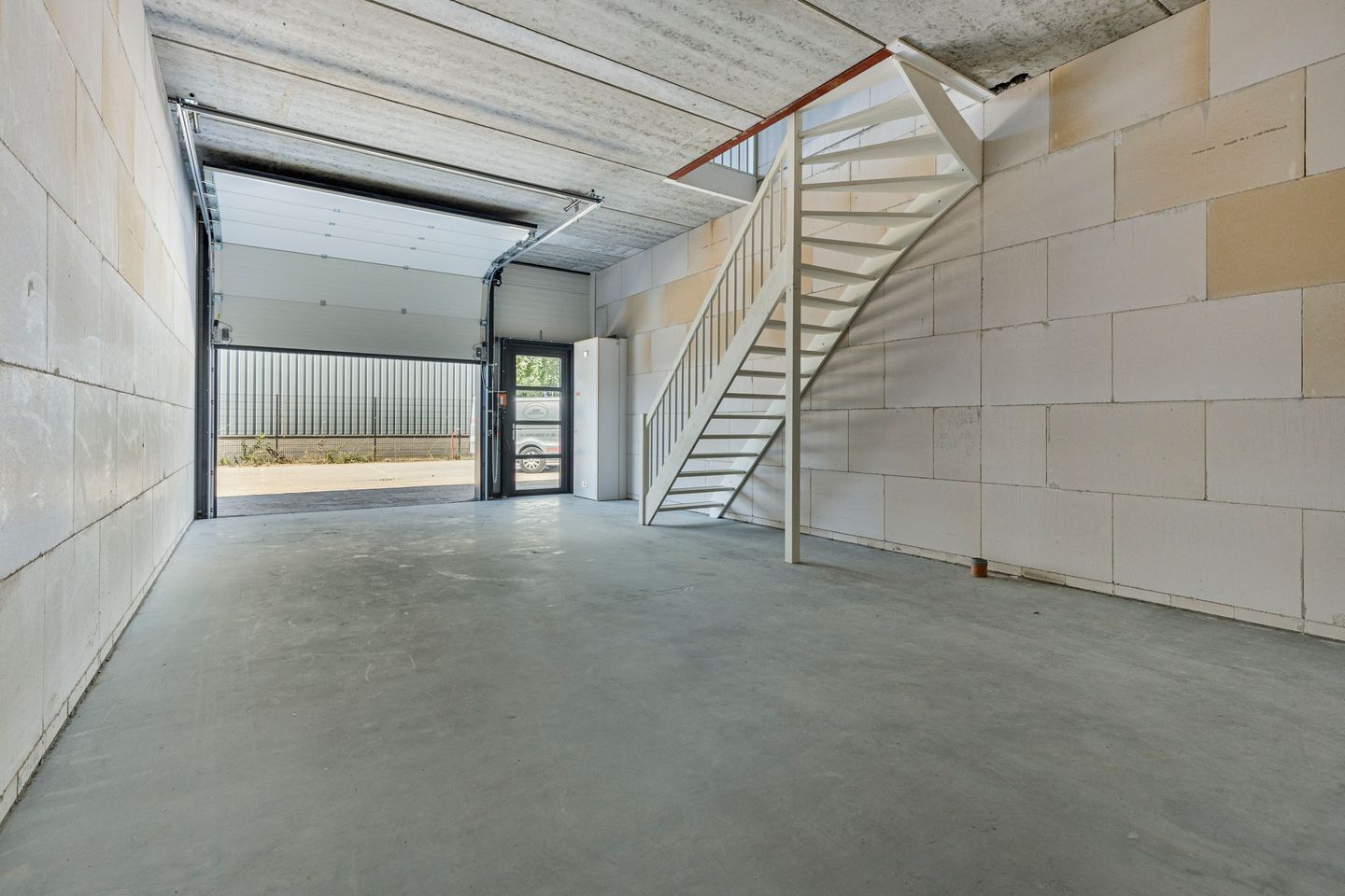 Bekijk foto 4 van Van Wamelweg 6-r