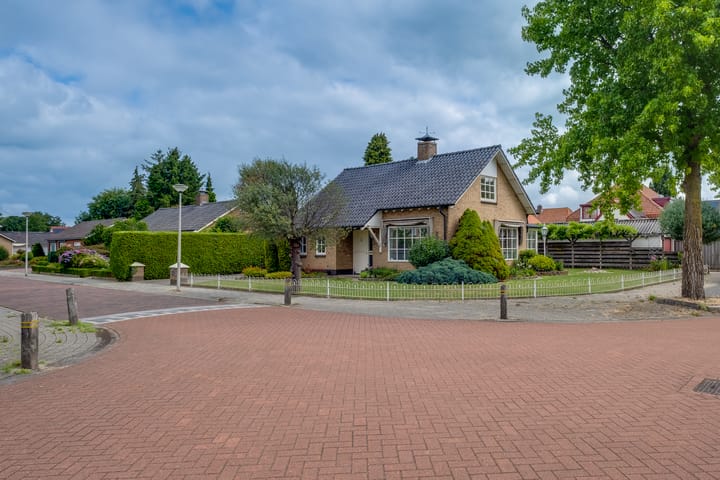 Foto 26 van Bisschop van Munsterstraat 34