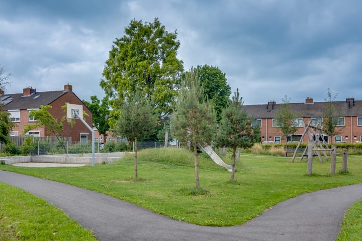 Foto 33 van Bisschop van Munsterstraat 34