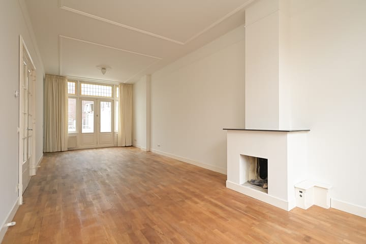 Photo 7 of Cornelis Jolstraat 42