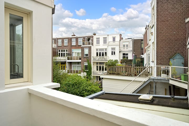 Photo 16 of Cornelis Jolstraat 42