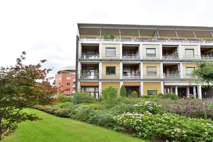 Foto 1 van Ambonlaan 13