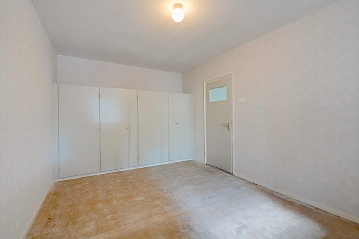 Photo 18 of Boulevard 1945 204