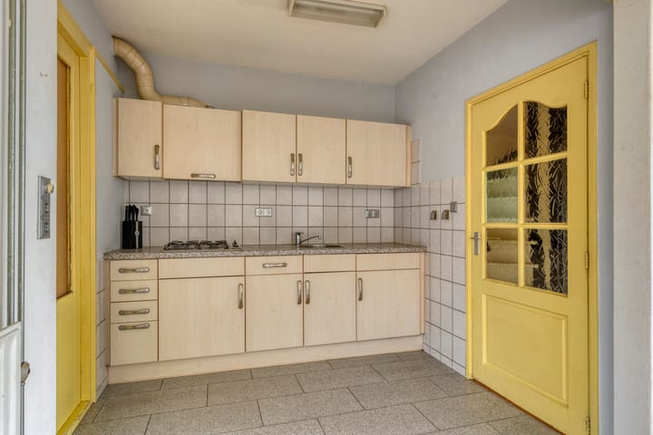 Foto 10 van Voormolenstraat 71