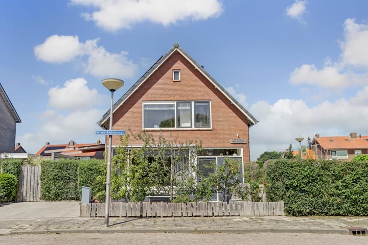 Foto 4 van H v Andelstraat 1