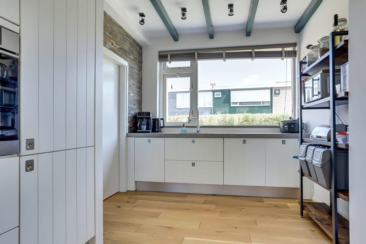 Foto 17 van H v Andelstraat 1