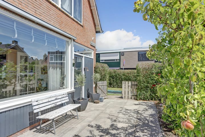 Foto 36 van H v Andelstraat 1