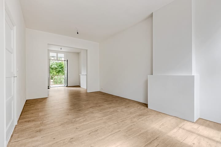 Photo 8 of St. Antonielaan 306