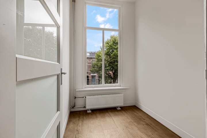 Photo 16 of St. Antonielaan 306