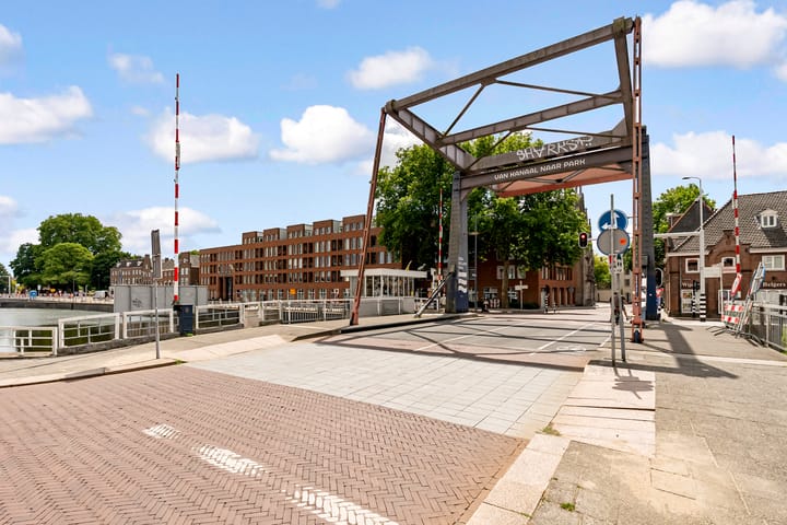 Photo 37 of Hinthamereinde 46-A