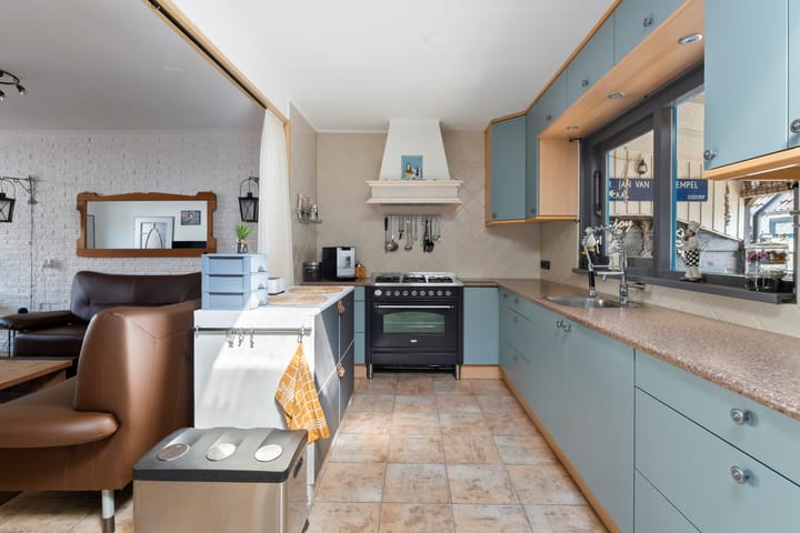 Foto 13 van Kruiszwin 2330