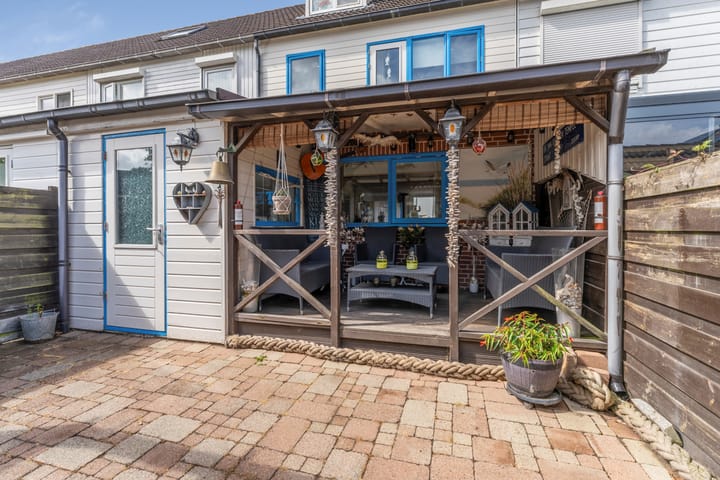 Foto 19 van Kruiszwin 2330