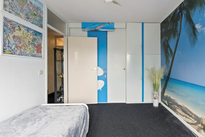 Foto 25 van Kruiszwin 2330