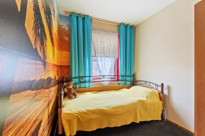 Foto 29 van Kruiszwin 2330