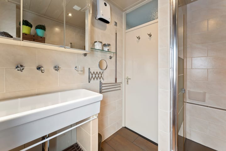 Foto 33 van Kruiszwin 2330