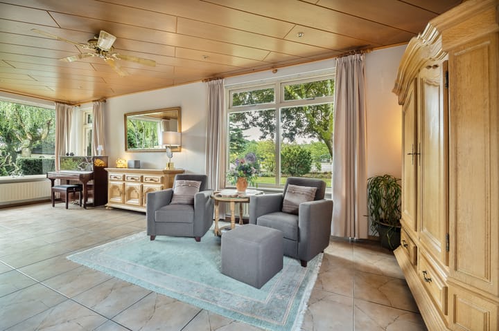 Foto 8 van Roosendaalseweg 33