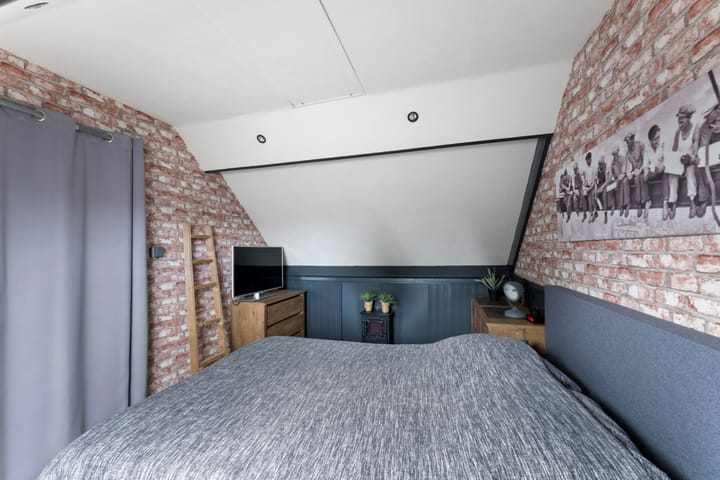 Foto 40 van Kruiszwin 2330