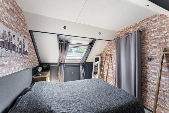 Foto 41 van Kruiszwin 2330