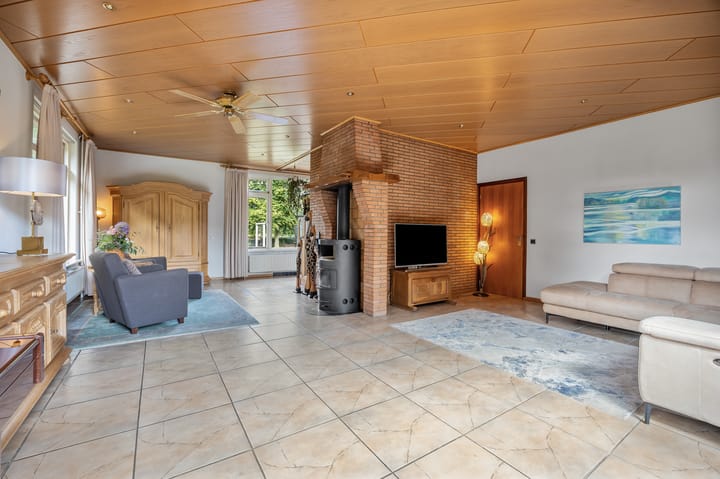 Foto 11 van Roosendaalseweg 33