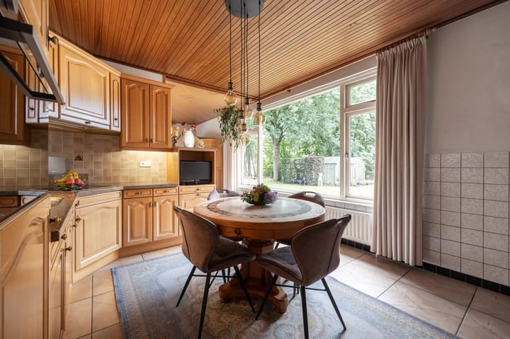 Foto 14 van Roosendaalseweg 33