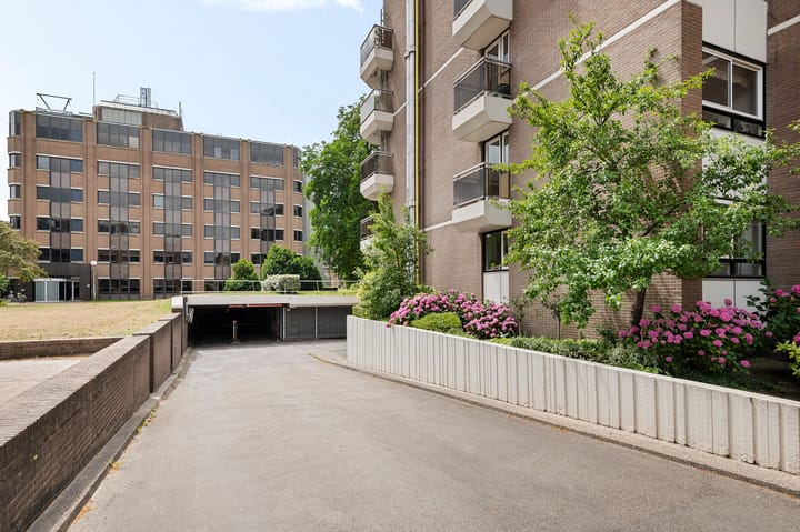 Foto 37 van Hazepaterslaan 256