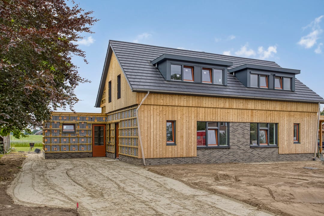 Photo 2 of Gendringseweg 27-J