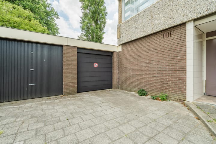 Foto 5 van Veenbesstraat 150