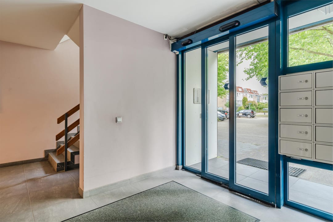 Foto 8 van Veenbesstraat 150