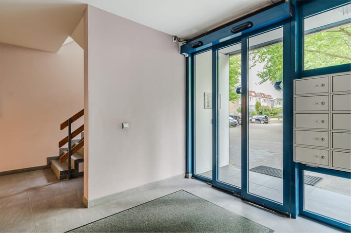 Foto 8 van Veenbesstraat 150