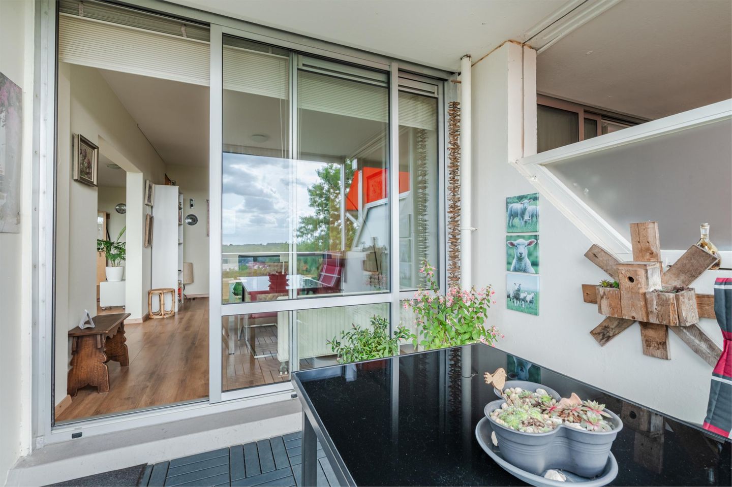 Foto 44 van Veenbesstraat 150