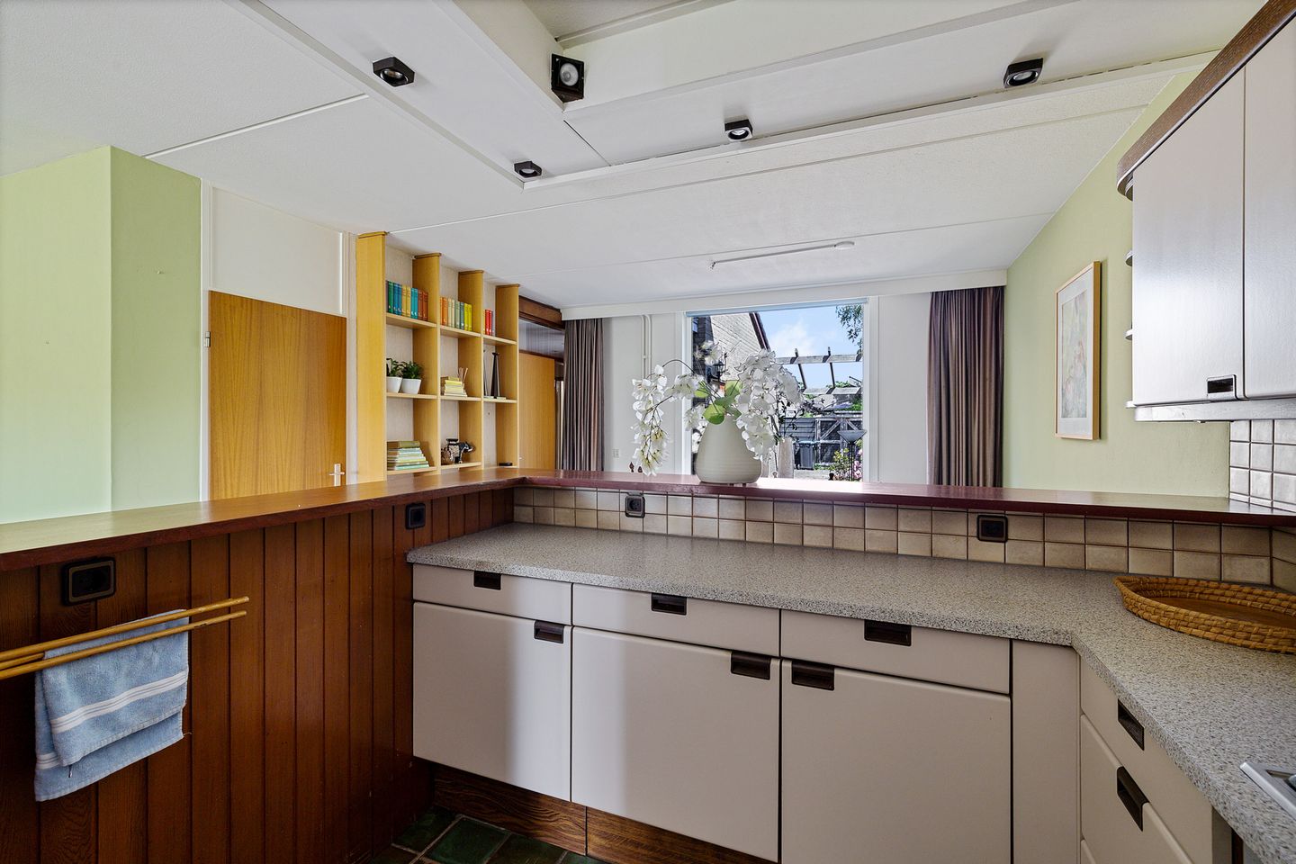 Photo 19 of Ereprijs 98