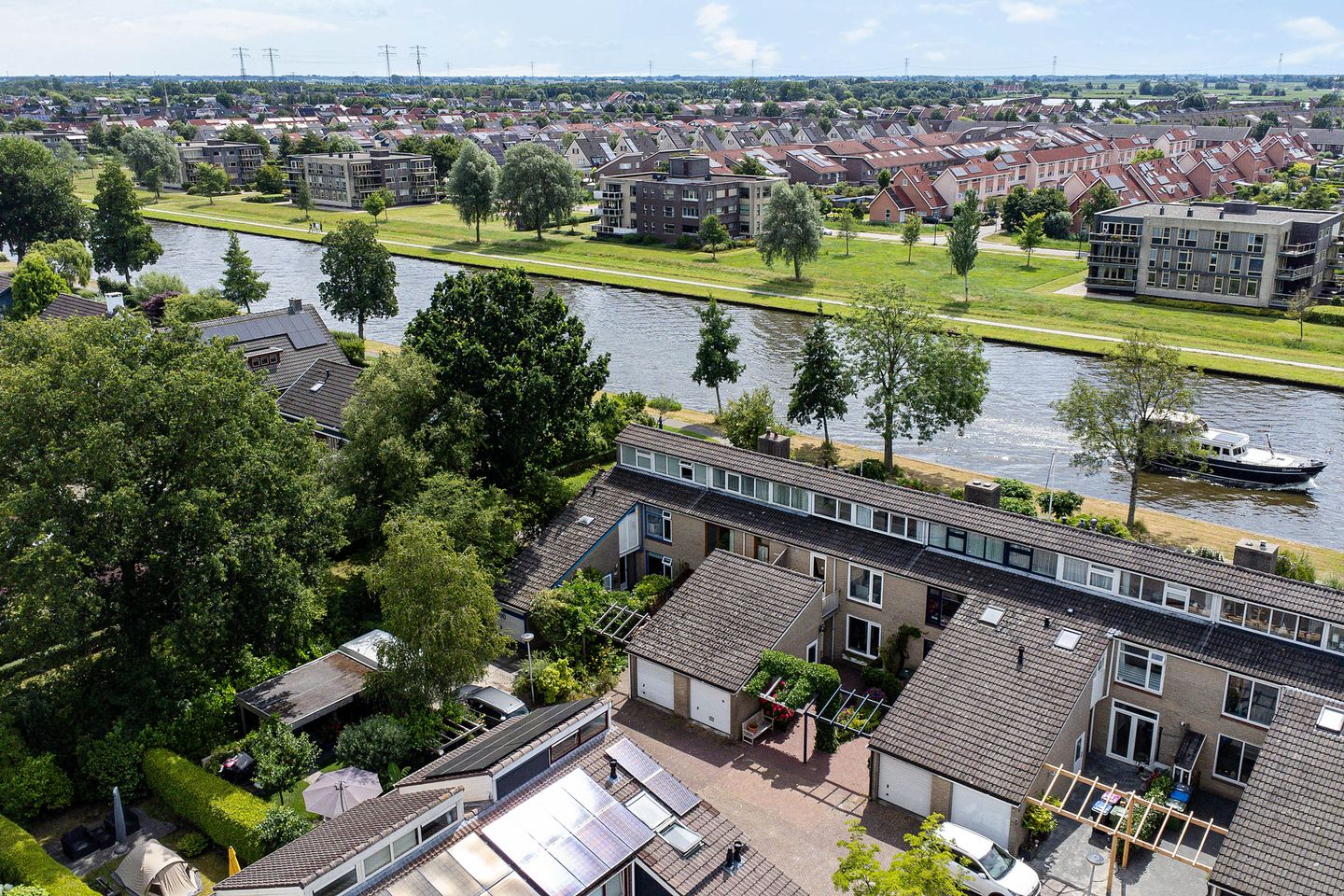 Photo 44 of Ereprijs 98