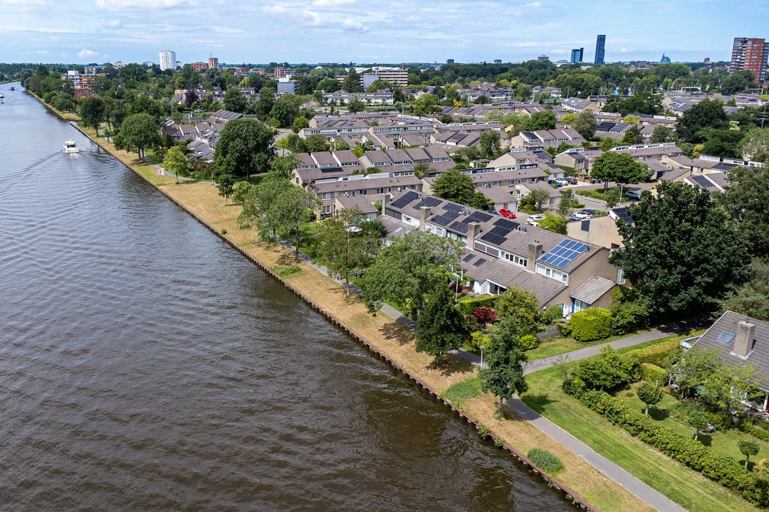 Photo 47 of Ereprijs 98