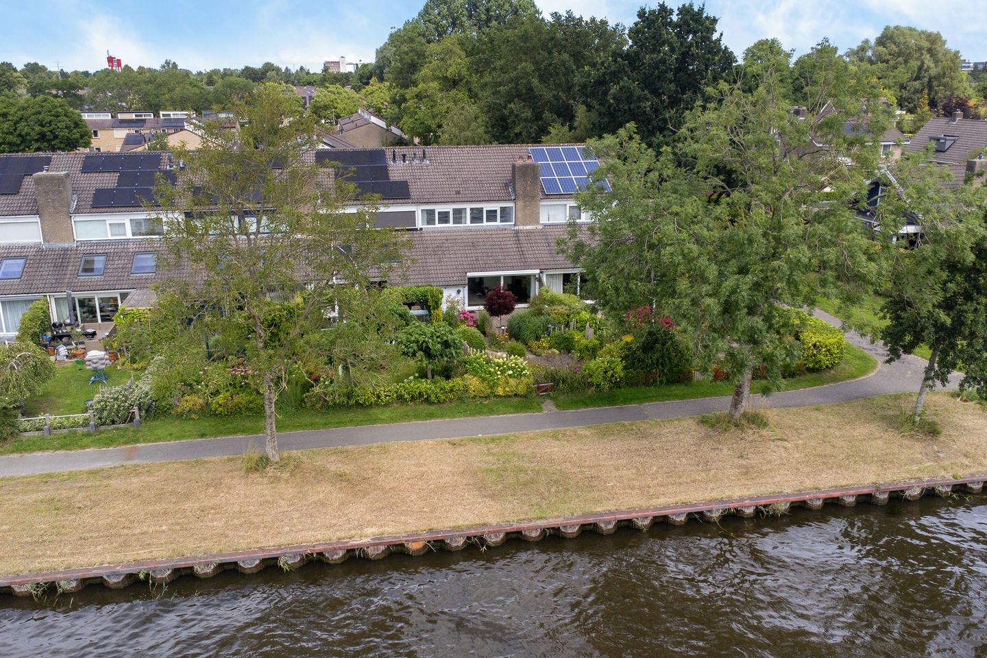 Photo 49 of Ereprijs 98