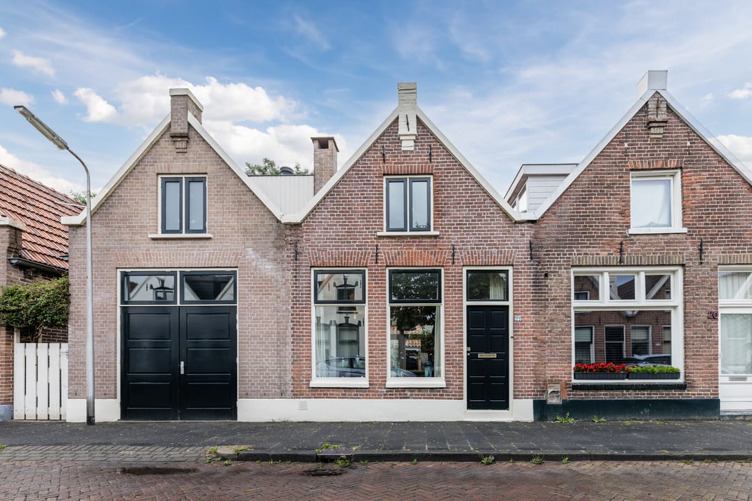 Photo 2 of Wilhelminastraat 22