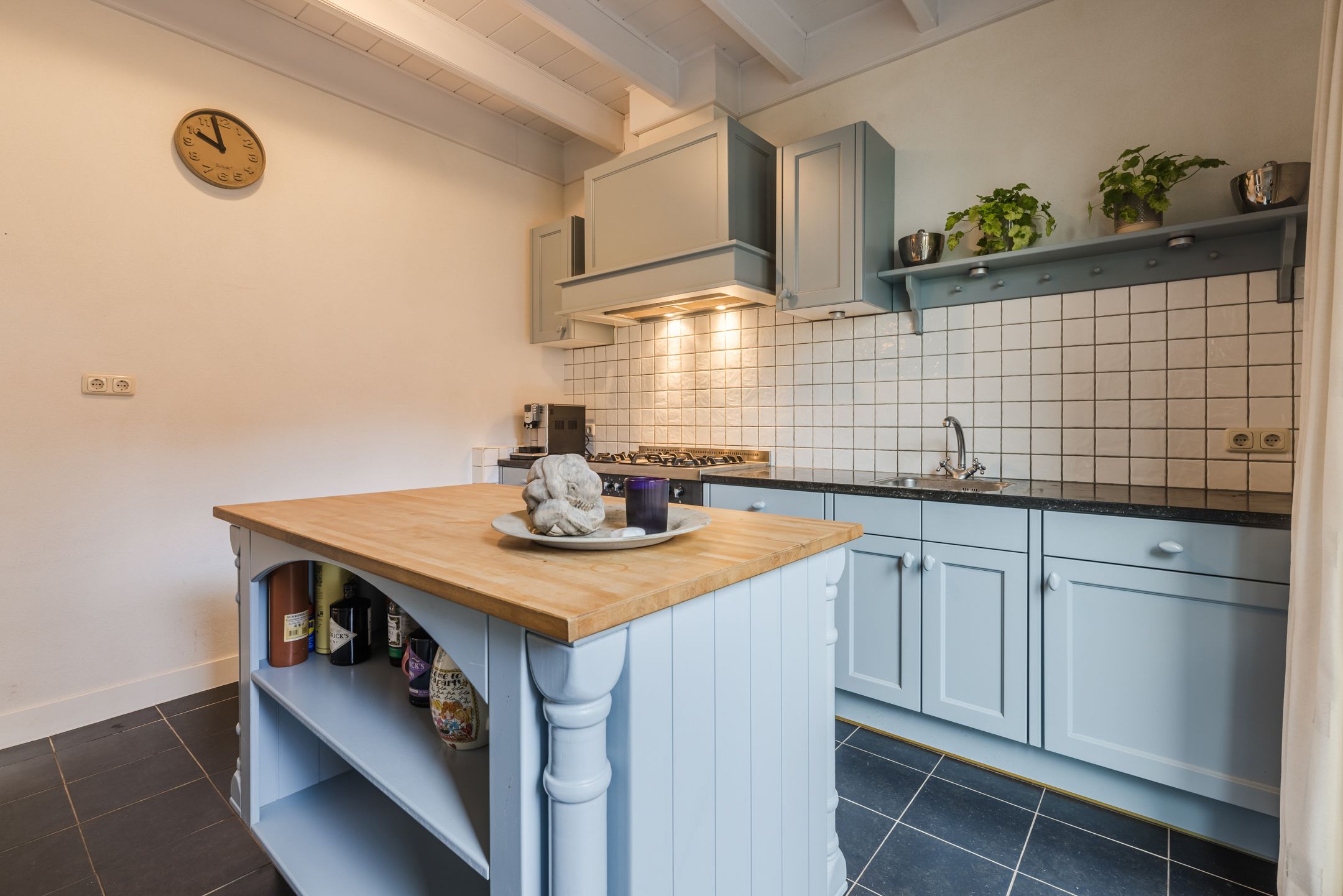 Photo 9 of Wilhelminastraat 22